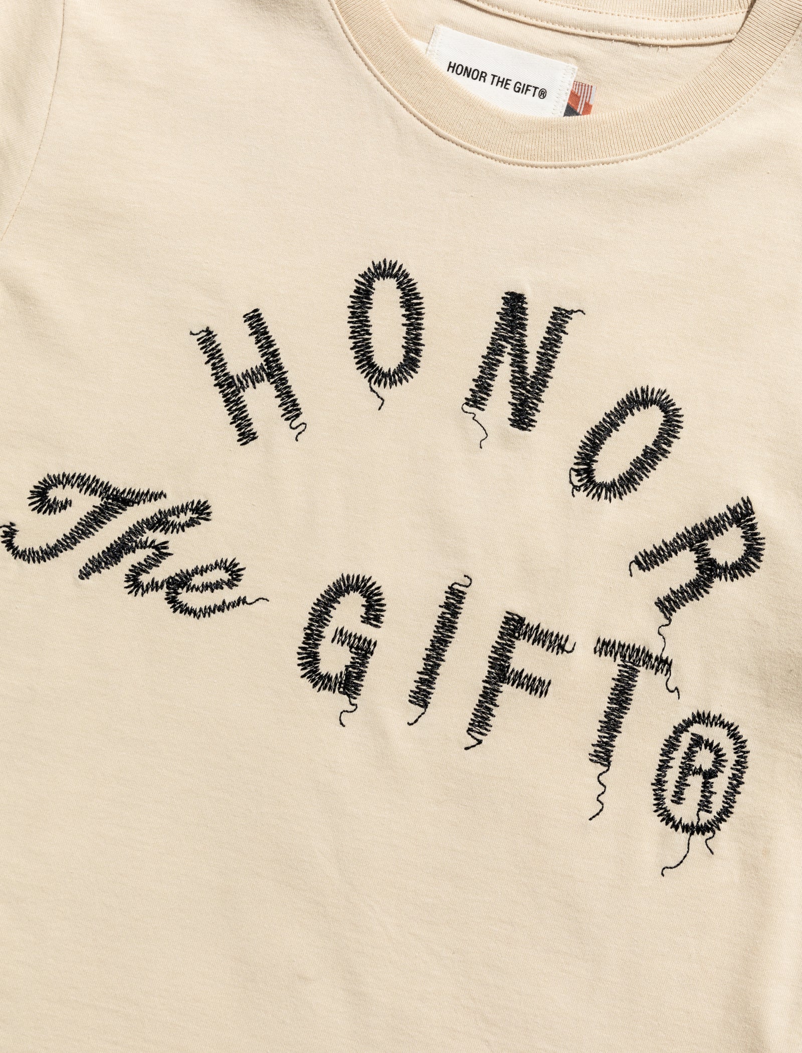 HONOR THE GIFT WEATHERED SS TEE
