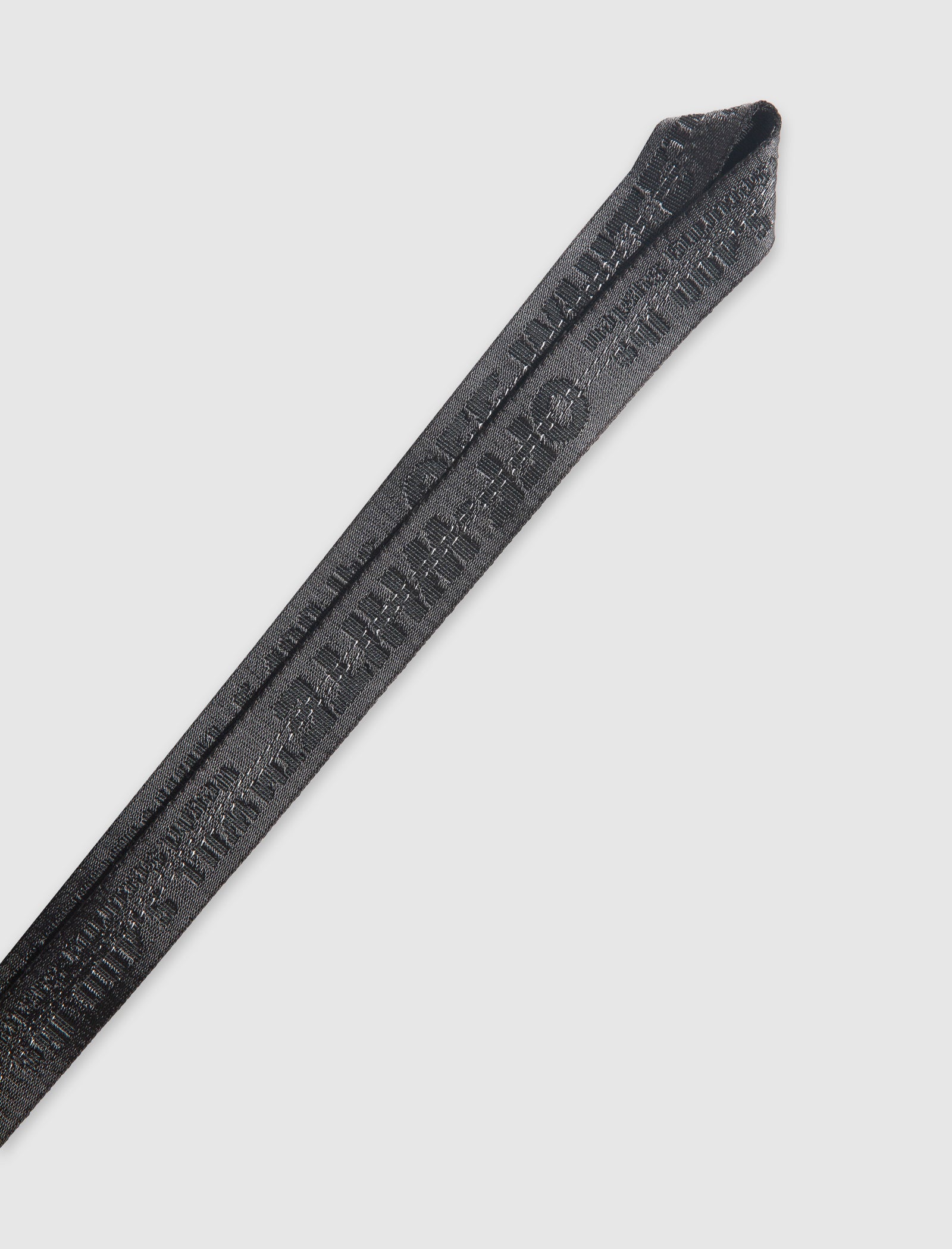 Off white industrial necklace Clearance