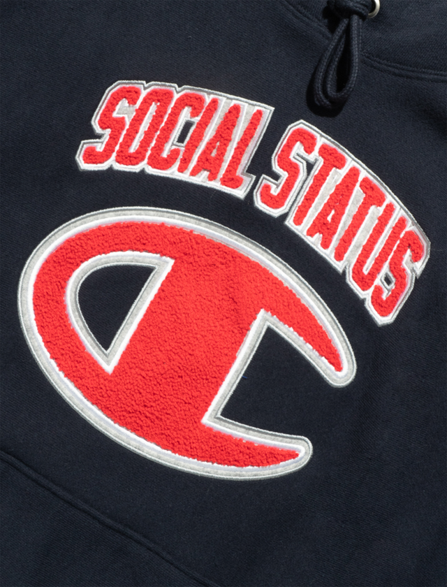 SOCIAL STATUS REVERSE WEAVE PULLOVER HOODIE
